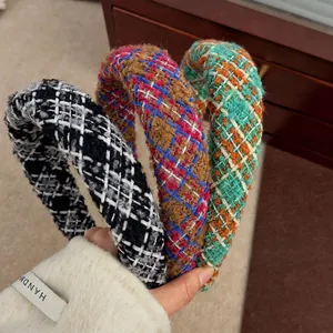 Serre-tête Vintage en Tweed à Carreaux Bandeau Rembourré en Éponge Style Tissé Élégant Accessoire de Coiffure pour Femmes