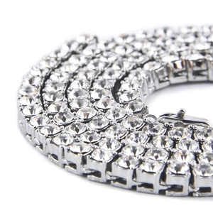 Cadena de tenis hip hop de varias filas en plata con circonitas cúbicas claras