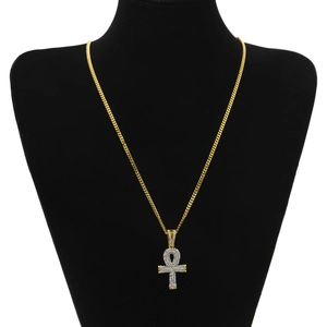 Iced Out Ägyptische Ankh-Schlüssel Anhängerkette in Gold mit Panzerkette für Herren