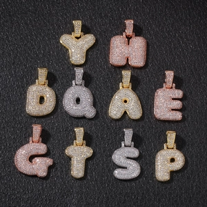 Pendentifs alphabet hip hop en or, argent et or rose avec zircons micro-pave brillants
