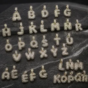 Hip-Hop Buchstaben Anhänger mit funkelnden Zirkonia in Gold- und Silberoptik