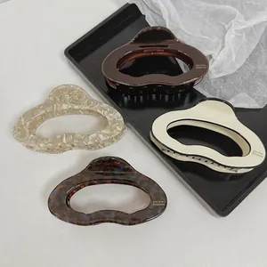 Elegant Cellulose Acetate Cloud Hair Claw Clip For Women Thick Hair Non-Slip Shark Clip Minimalist Korean Hair Accessory
