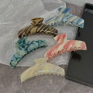 Pinces à cheveux élégantes en acétate à motif marbré en cinq couleurs au design épuré
