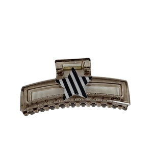 Translucent brown star claw clip with black and white stripes for women hair accessories