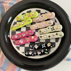 Pince à Cheveux Y2K Dopamine Couleur Bonbon Étoile Strass Vague Irrégulière Métal Bec de Canard Accessoires Cheveux
