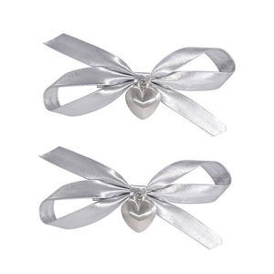 Set de pinzas para el cabello con lazos plateados y colgantes de corazón para mujer