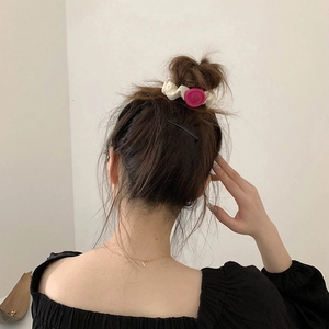 Elegant satin hair scrunchie with rose pink heart and black matte hair clip set