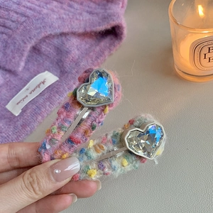 Barrette à Cheveux Cœur en Tricot de Peluche avec Strass pour Femmes Style Coréen Pince BB Accessoire de Cheveux Hiver