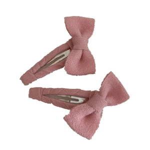 Lot de barrettes à nœuds roses pour femmes avec texture tricotée et clips en métal robustes