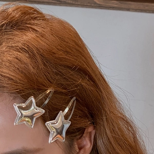 Pince à Cheveux Étoile Argent Y2K Alliage Miroir Forme Étoile Pince à Frange Doux Cool Mode Bec de Canard Femme Accessoires