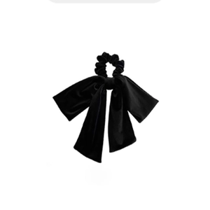 Elegant vintage black velvet bow hair scrunchie with long ribbons for women