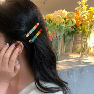 Alloy Rainbow Rhinestone Hair Clip Colorful Gradient Duckbill Hairpin For Women Fashion Styling Accessories Colorful Jewelry