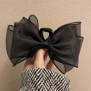 Elegante pinza per capelli con grande fiocco in organza nera per acconciature di classe