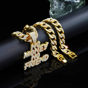 Hip Hop Iced Out No Money No Friend Μενταγιόν Γράμμα Κολιέ Κράμα Ψευδαργύρου Στρας Κουβανέζικη Αλυσίδα Ανδρικά Κοσμήματα