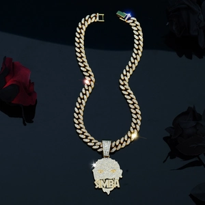 Collier hip hop avec pendentif tête de lion givré et lettres Simba sur chaîne cubaine
