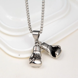 Collier à pendentif double gant de boxe en acier inoxydable argenté avec chaîne à billes
