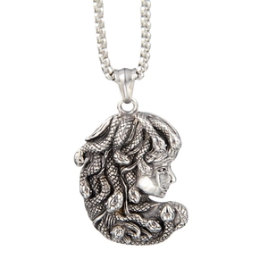 Collier avec pendentif Méduse vintage en acier inoxydable et détails de cheveux de serpent