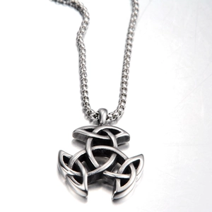 Collier Pendentif Triquetra Nœud Celtique Viking en Acier Inoxydable Vintage pour Hommes Femmes Bijoux Ethniques Hip Hop Rétro