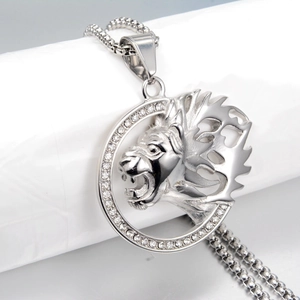 Hip hop leeuwenketting met zilveren stalen ketting en fonkelende kristallen strass