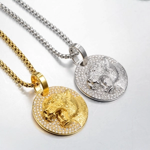 Collier avec Pendentif Tête de Léopard en Acier Titane Hip Hop pour Hommes Femmes avec Strass Iced Out Bijoux Médaillon Rond