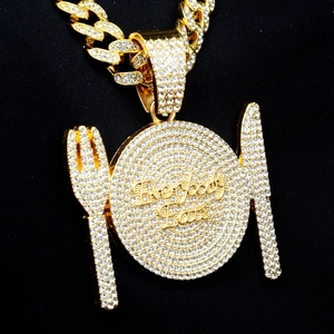 Collier Pendentif Vaisselle Hip Hop Alliage Plaqué Or Zircone Maille Gourmette Assiette Fourchette Couteau Bijoux Unisexe
