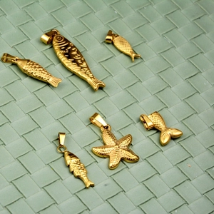 Pendentif Hip Hop en Acier Inoxydable Vie Marine Poisson Étoile de Mer Pendentif Seul Sans Chaîne Pour Bijoux de Mode Unisexe Ton Or