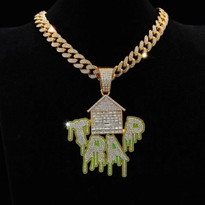 Χρυσό κολιέ Cuban link με μενταγιόν σπίτι και γράμματα TRAP με κρύσταλλα