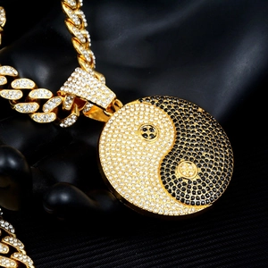 Hip Hop Tai Chi Yin Yang Anhänger Halskette Voll Strass Zinklegierung Panzerkette Gold Iced Out Streetwear Schmuck Für Herren Damen