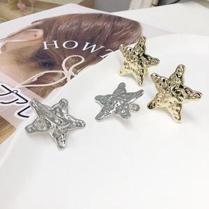 Barrette Étoile Texture Martelée pour Femmes en Alliage Étoile de Mer Clip Latéral Accessoires Cheveux Élégants Or Argent