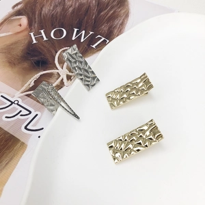 Barrettes à cheveux métalliques pour filles au design plissé irrégulier doré et argent