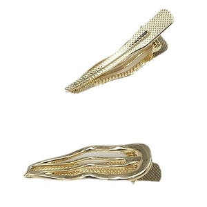 Elegant gold wave water drop hair clip in minimalist alloy design for women