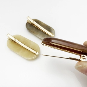 Lot de 3 pinces à cheveux rétro en résine avec motifs marbre et écaille de tortue