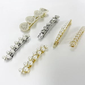 Elegant Alloy Artificial Pearl Rhinestone Hair Clip Fashion Spring Barrette Hair Accessory For Women Daily Wedding Party Use