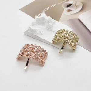 Eleganti fermagli per capelli traforati in oro e oro rosa con perle e cristalli
