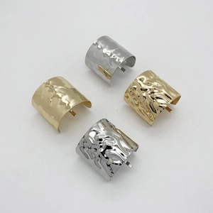 Minimalist metallic hair hooks with hammered texture in gold and silver finishes set