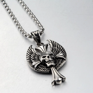 Collana con Ciondolo a Forma di Ala di Scheletro in Acciaio Inossidabile Gotico Gioielli in Stile Punk Rock Retrò per Uomo Donna Collana con Ala di Teschio con Catena