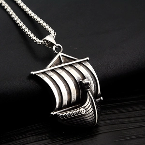 Viking Longship Pendant Necklace Retro Stainless Steel Sailing Boat Pendant Antique Silver Gothic Punk Jewelry Men Women