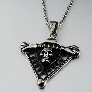 Gothic skull pendant necklace in vintage silver steel with a box chain and triangle frame