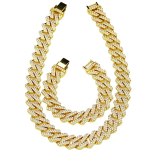 Hip-Hop-Set aus vergoldeter Cuban-Kette und Armband mit glänzenden Strasssteinen besetzt