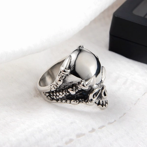 Retro punk skull and eagle claw ring in silver stainless steel finish with carved details