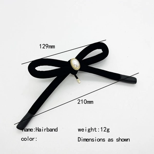 Elegant black velvet hairband with pearl accent for women, 210mm x 129mm handmade accessory