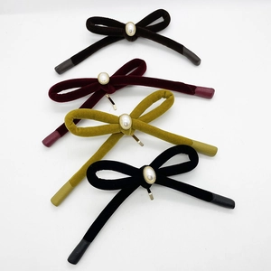 French Vintage Velvet Bow Hair Clip With Faux Artificial Pearl Elegant Alloy Hair Accessories For Women Daily Hair Styling Headwear