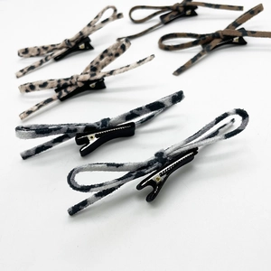 Barrettes à cheveux à nœud léopard français en plusieurs couleurs avec pince bec de canard