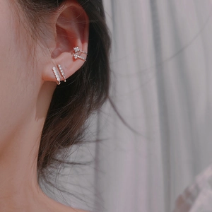 Set of four silver double-layer asymmetric ear cuffs with cubic zirconia for women