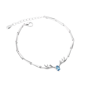 925 silver deer antler bracelet with sparkling blue teardrop gemstone and adjustable chain