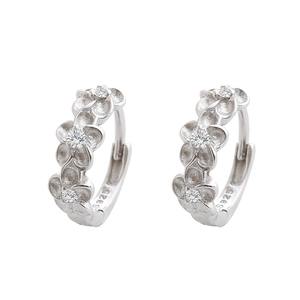 Créoles fleurs en argent sterling S925 avec zircons blancs et finition mate élégante