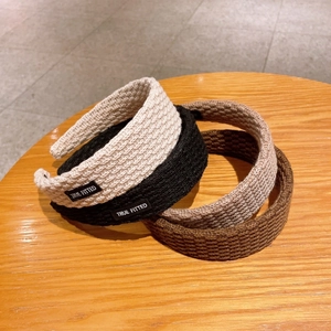 Vintage Knitted Wide Edge Hairband For Women Winter Warm Waffle Texture Headband Elegant Preppy Style Hair Accessories