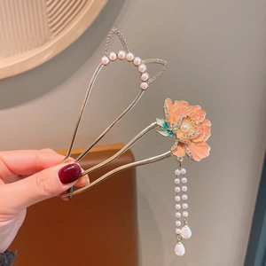 U-shaped hair pins with cat ears and rose flower designs featuring pearl tassels