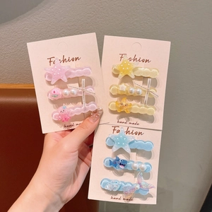 Three-piece set of cute ocean-themed hair clips with glitter jelly effect for girls