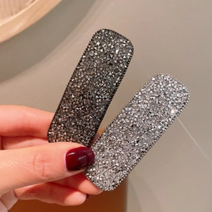 Funkelnde geometrische Kristall-Haarspangen in Silber und Anthrazit aus Metall